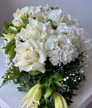 Eternal Memory. Fresh flower bouquets in Toronto