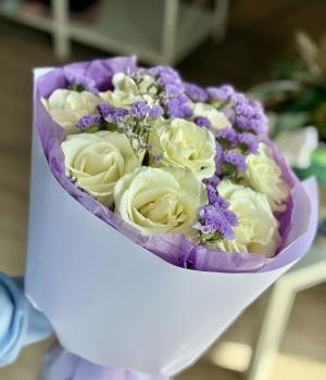 Lavender Kisses. Fresh flower bouquets in Toronto