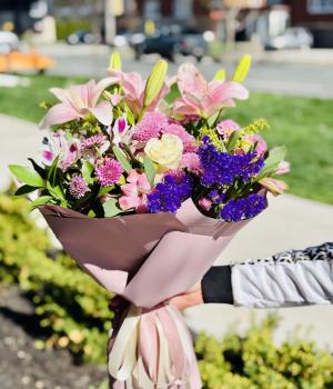 Blushing Garden. Fresh flower bouquets in Toronto