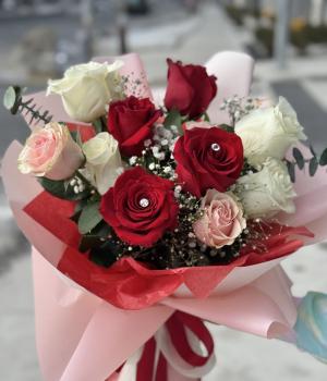 Romantic Elegance. Fresh flower bouquets in Toronto