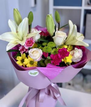 Joyful Bloom. Fresh flower bouquets in Toronto