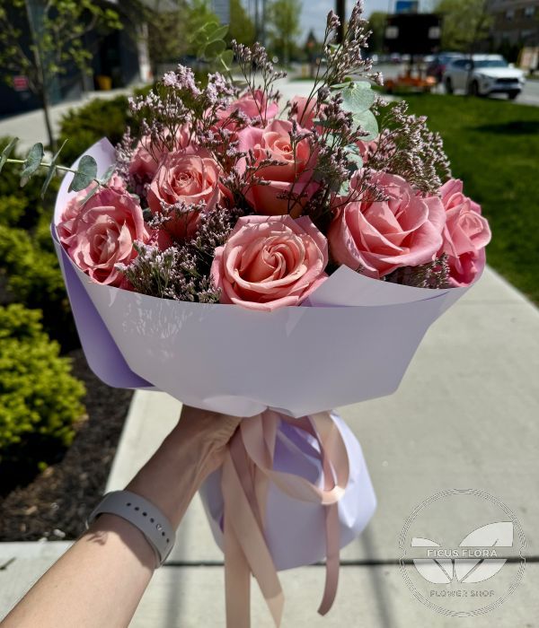 Blush Serenade. Flowers Ontario