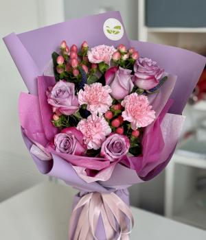 Elegant Pink & Lavender Bouquet. Fresh flower bouquets in Toronto