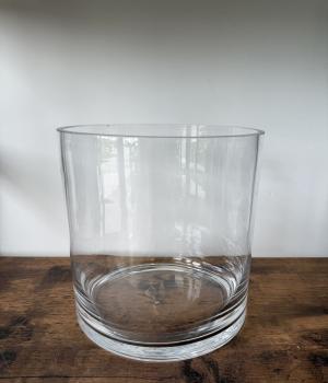 Wide Glass Vase. Fresh flower bouquets in Toronto