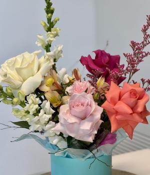Elegant Bloom. Fresh flower bouquets in Toronto