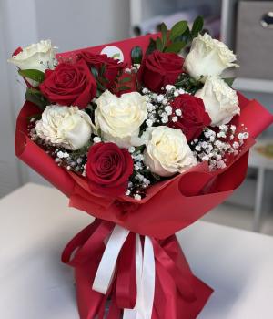 Crimson Love. Fresh flower bouquets in Toronto