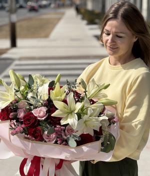 Eternal Elegance. Fresh flower bouquets in Toronto