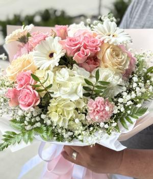 Blushing Petals. Fresh flower bouquets in Toronto