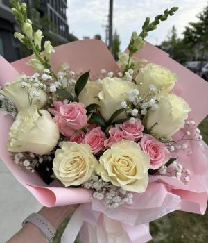 Sweet Harmony. Fresh flower bouquets in Toronto