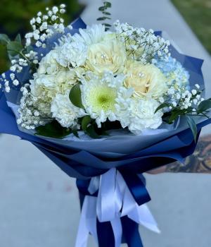 Arctic Grace. Fresh flower bouquets in Toronto