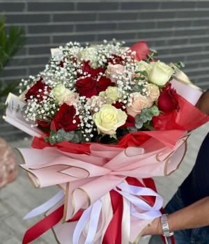 Romantic Elegance Deluxe. Fresh flower bouquets in Toronto