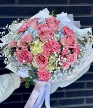 Rosy Charm. Fresh flower bouquets in Toronto