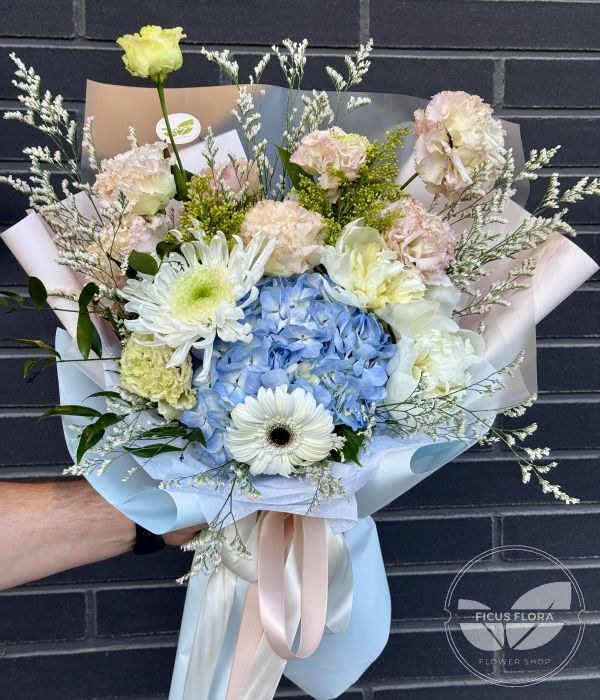 Blue Serenity. Flowers Ontario