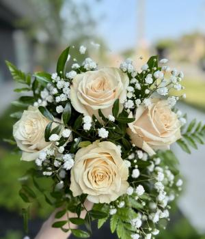 Champagne Rose Dream Bridal Bouquet. Fresh flower bouquets in Toronto