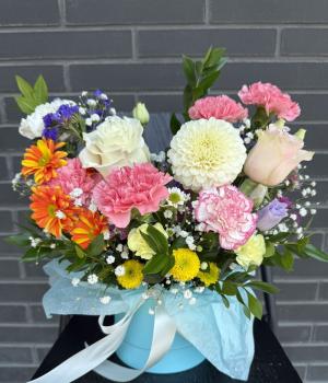 Bright Bloom Box. Fresh flower bouquets in Toronto