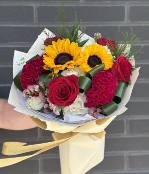 Golden Flame. Fresh flower bouquets in Toronto