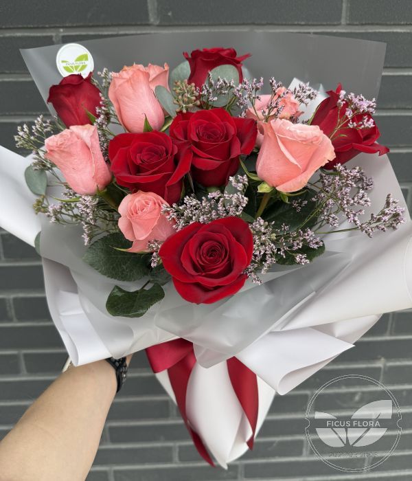 Scarlet Romance. Flowers Ontario