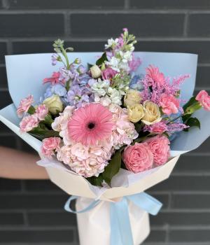 Cotton Candy Breeze. Fresh flower bouquets in Toronto