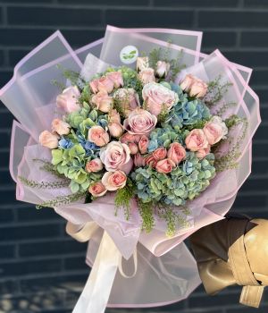 Blush & Blue Elegance. Fresh flower bouquets in Toronto