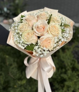 Peach Velvet Roses. Fresh flower bouquets in Toronto