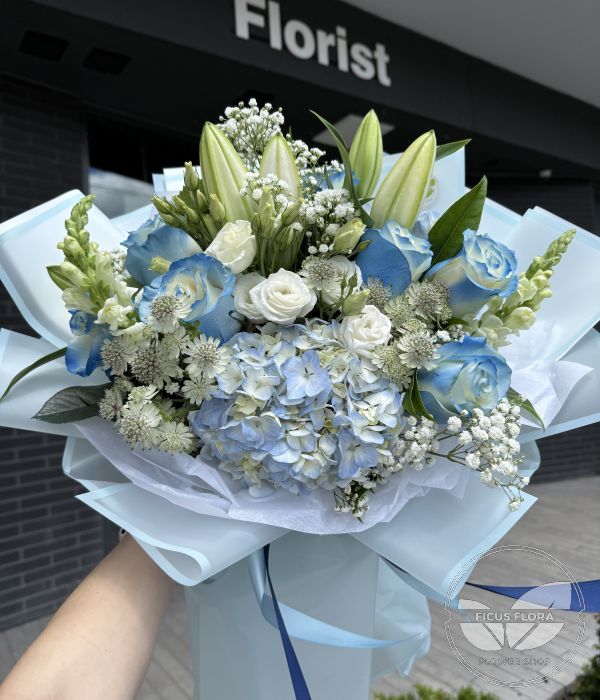 Azure Dream Bouquet – Blue Hydrangea, Roses & Lilies