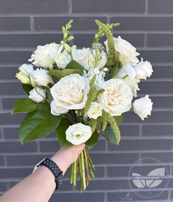 Creamy Garden Rose Bridal Bouquet | Classic Wedding Flowers Toronto