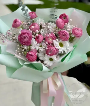 Pink Whisper. Fresh flower bouquets in Toronto