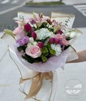 Natural Charm. Fresh flower bouquets in Toronto