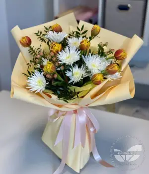 Golden Sunrise. Fresh flower bouquets in Toronto