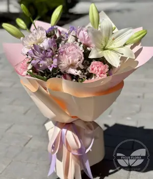 Tender Glow. Fresh flower bouquets in Toronto
