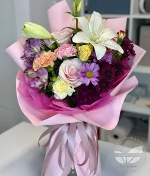 Blushing Elegance. Fresh flower bouquets in Toronto | Ficus Flora