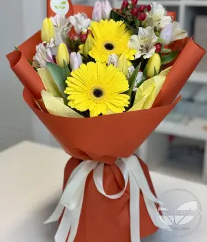 Sunny Bliss. Fresh flower bouquets in Toronto