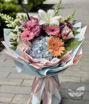 Pastel Dream. Fresh flower bouquets in Toronto