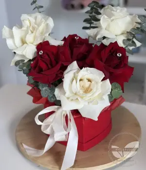 Passion & Elegance. Fresh flower bouquets in Toronto
