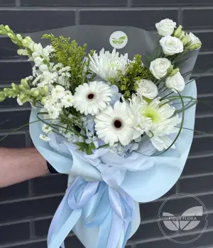 Snow Petal. Fresh flower bouquets in Toronto | Ficus Flora