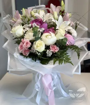 Luxe Garden Symphony. Fresh flower bouquets in Toronto | Ficus Flora