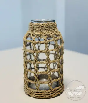 Glass Vase With Rope. Fresh flower bouquets in Toronto