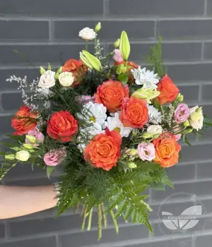 Sunset Charm. Fresh flower bouquets in Toronto | Ficus Flora