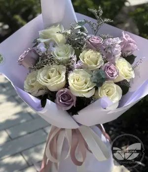 Elegance in Lavender & Ivory. Fresh flower bouquets in Toronto | Ficus Flora