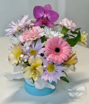 Blooming Serenity. Fresh flower bouquets in Toronto | Ficus Flora