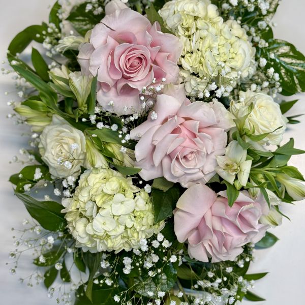 Guide to Sympathy & Funeral Flowers in Toronto | Ficus Flora